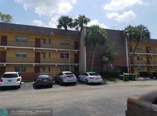 8040 Colony Cir N APT 102, Tamarac, FL 33321