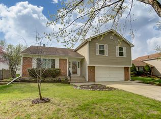 1010 Churchill Dr, Bolingbrook, IL 60440