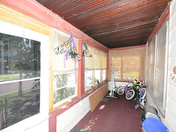 2nd image of 880 Galtier St