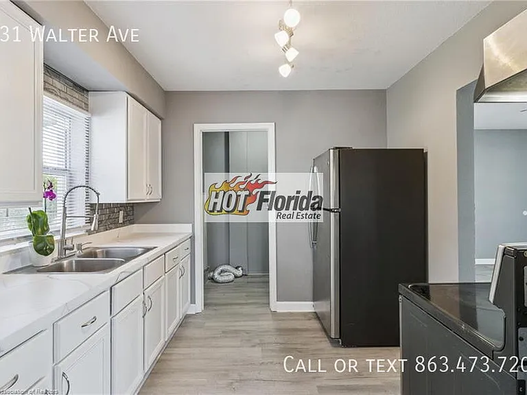 331 Walter Ave — Photo 7