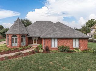 8996 Classic View Dr, Indianapolis, IN