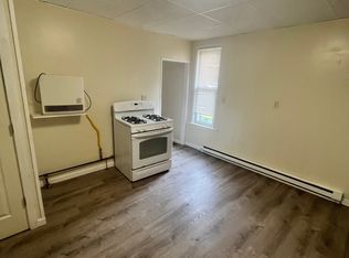 20 Lounsbury Ave #1S, Waterbury, CT 06706