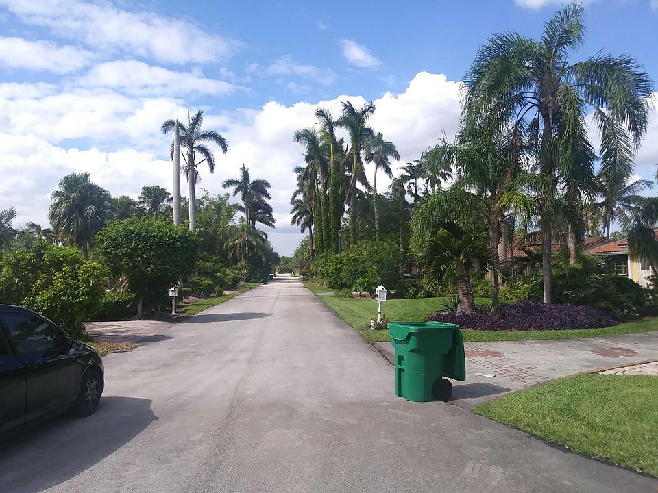 2nd image of 9000 SW 103rd St
