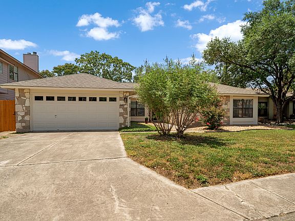 3rd image of 3417 Green Spring Dr