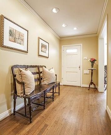 2nd image of 5711 Redwood Ln