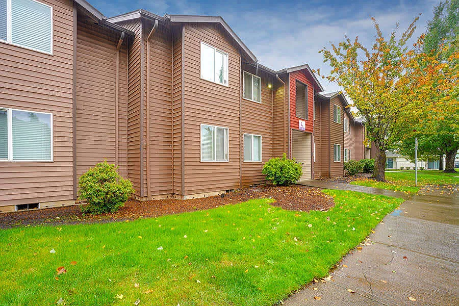 Township Apartments — Photo 3