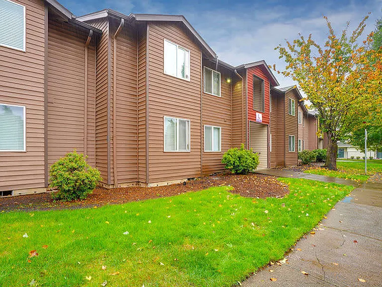 Township Apartments — Photo 3