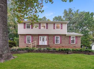 5111 Coltsfoot Rd, Greensboro, NC 27455