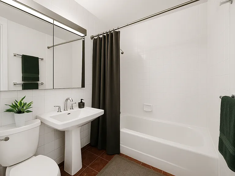 525 E 72nd St #9G — Photo 4