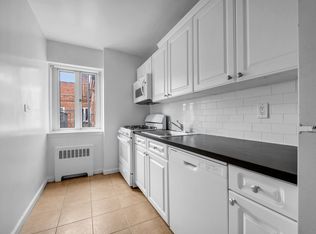 210-04 43rd Ave UNIT 2Z, Bayside, NY 11361