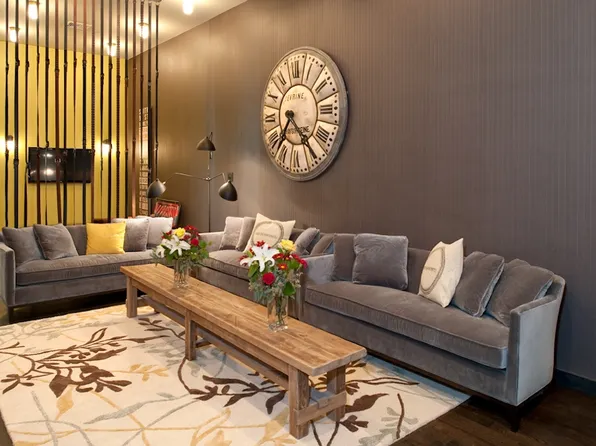 301 Sullivan Place image 10 of 36