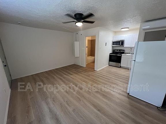 4th image of 1320 Mlk Ave NE APT 11