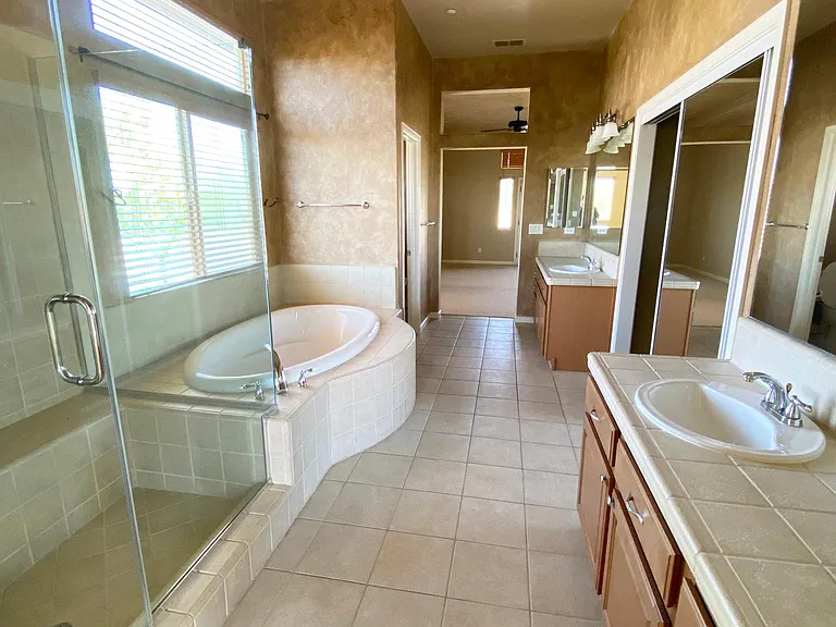 1581 Bella Cir — Photo 14