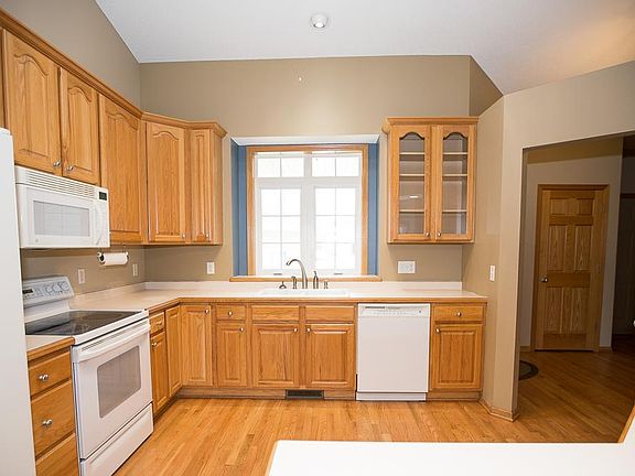 4th image of 4750 Adair Ct