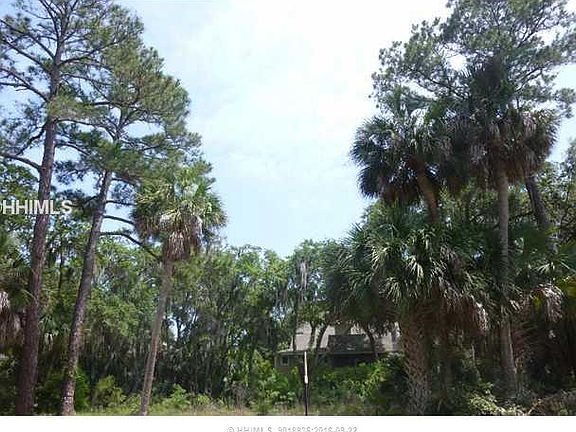 5th image of 32 N Forest Beach Dr