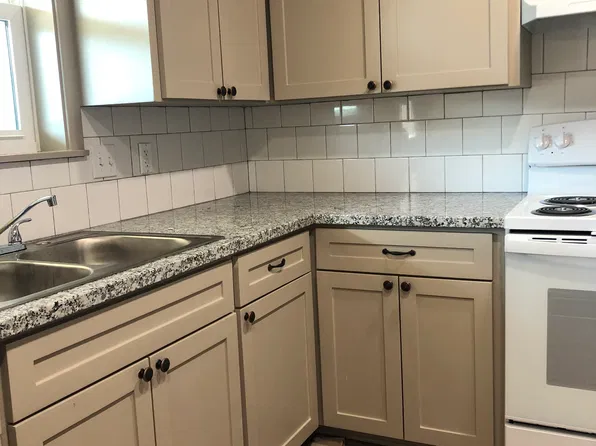 510 E Main St, Brenham, TX 77833
