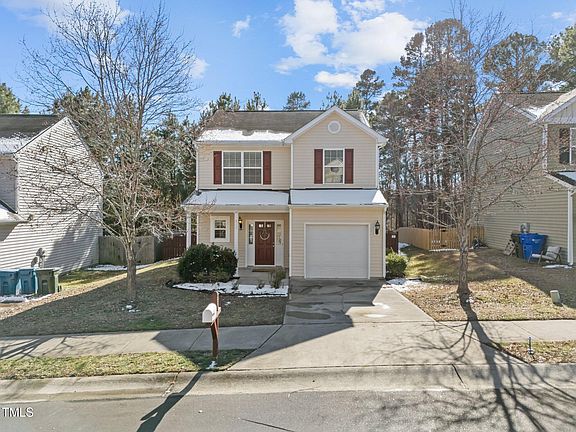 4th image of 813 Woodside Park Ln
