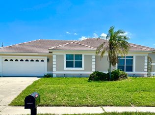2116 Villa Way, New Smyrna Beach, FL 32169