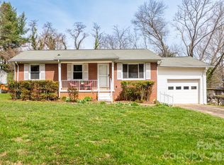 56 Skyview Ter, Asheville, NC 28806
