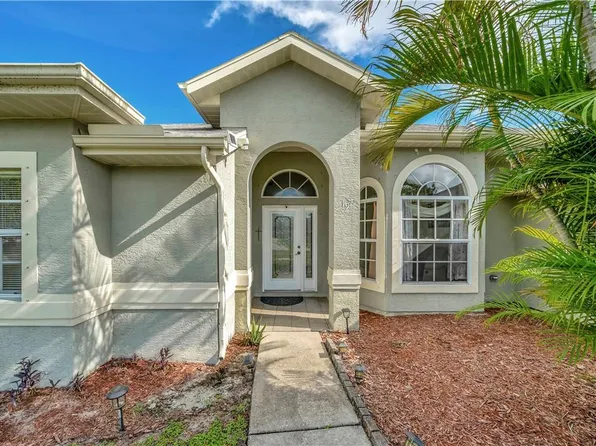 197 SW Ray Avenue, Port St Lucie, FL 34983