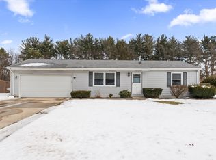 56702 Raider Dr, Elkhart, IN 46516