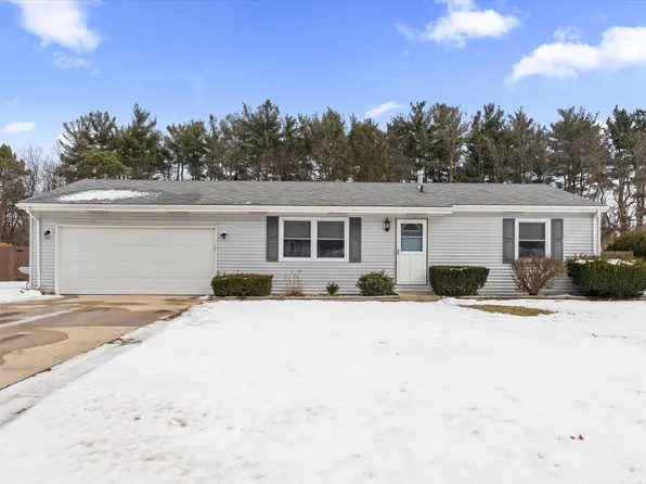 56702 Raider Dr, Elkhart, IN 46516