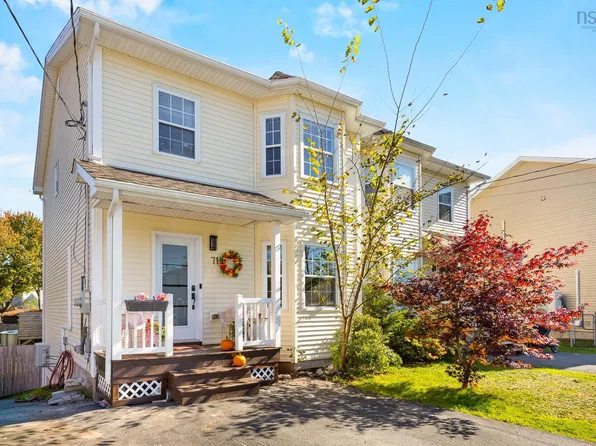 71 Yoon Ct, Timberlea, NS B3T 2K4