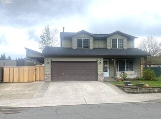 18050 Rachael Dr, Sandy, OR 97055