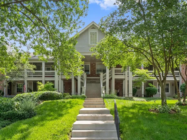5368 Somerworth Ln, Saint Louis, MO 63119