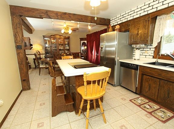 5th image of 14210 Timothy Dr