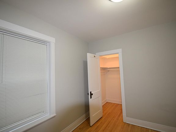 4th image of 4111 N Francisco Ave #1