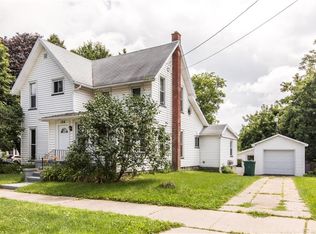 156 River St, Rochester, NY 14612