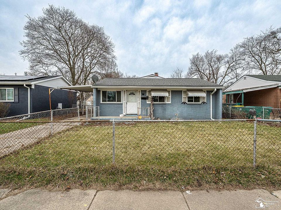 1st image of 724 Dorset Ave