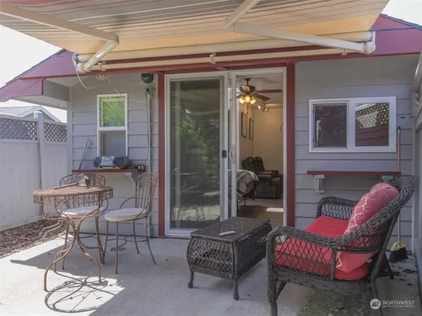 871 E Oak St Unit A, Sequim, WA 98382