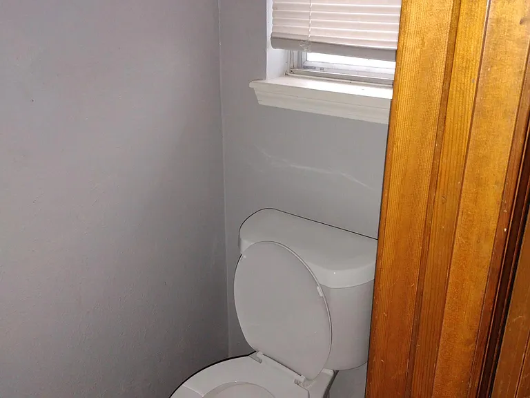 4203 SW Summit Ave — Photo 5