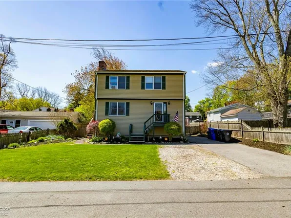 61 Ravena Ave, Riverside, RI 02915