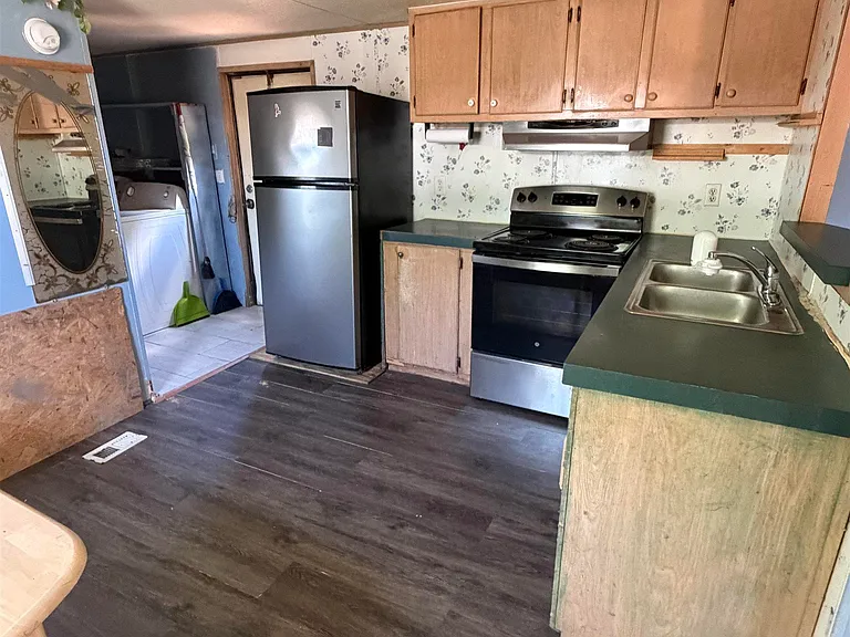 8590 Anchor St — Photo 7