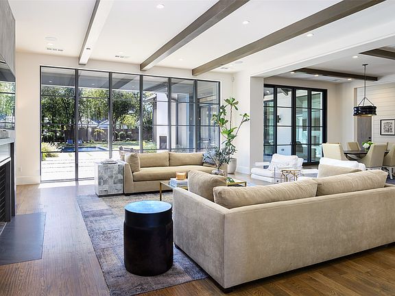 3rd image of 11546 W Ricks Cir