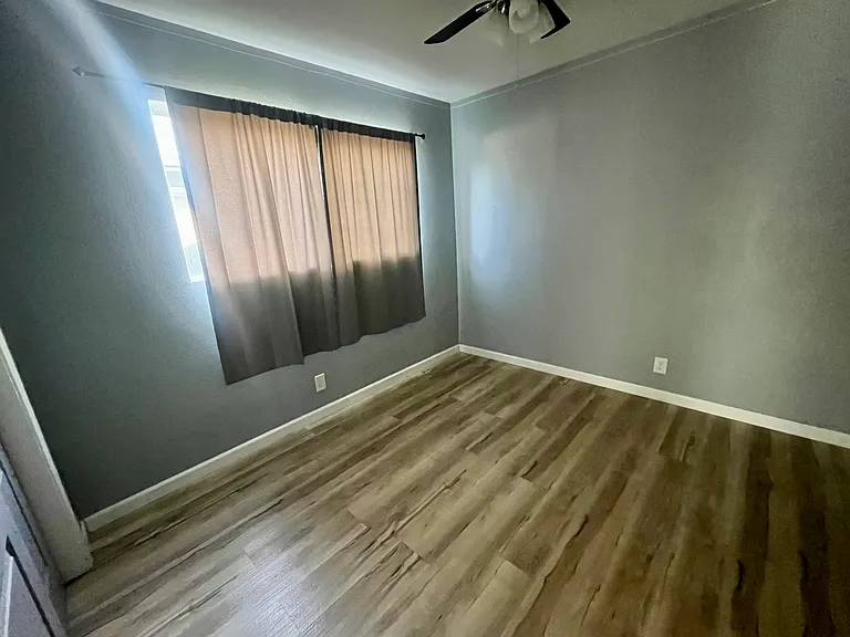 2628 Cypress Ave — Photo 12