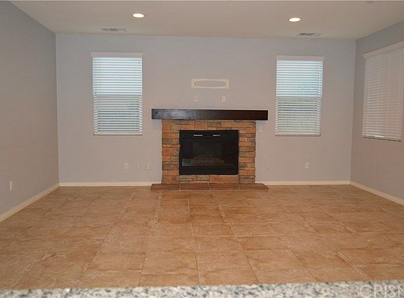 5th image of 24540 Rosette Ln