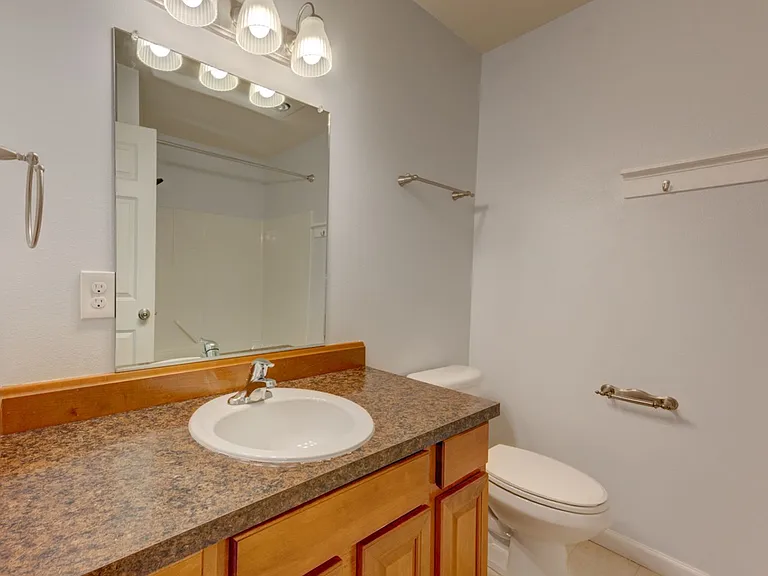 563 Kettle St #C4 — Photo 17