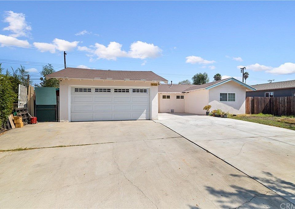 1st image of 16323 Glenhope Dr