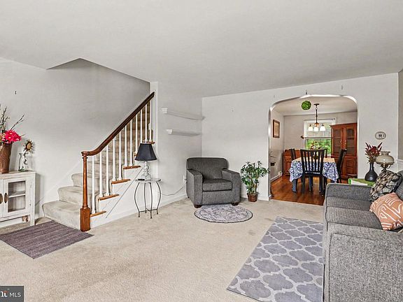 4th image of 2446 Brookwood St
