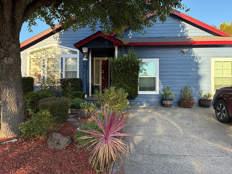 2306 Wicket Ave — Photo 2