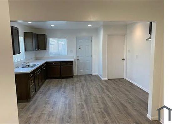 2nd image of 1112 E 118th Pl