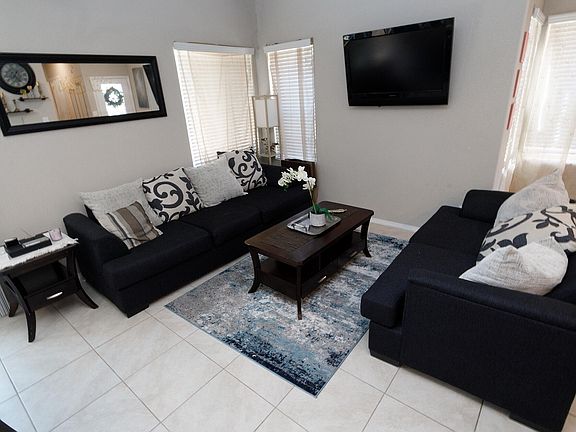 4th image of 1552 Borrego Dr SE
