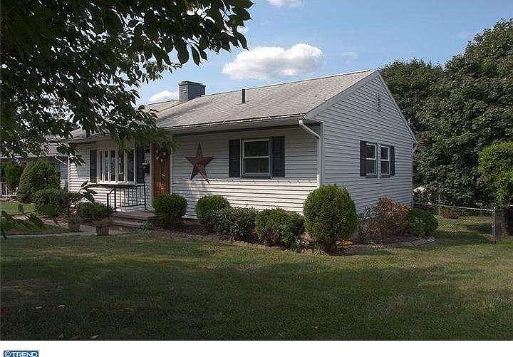 1st image of 23 Hain Ave