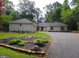4093 Fallway Ln, Woodbridge, VA 22193