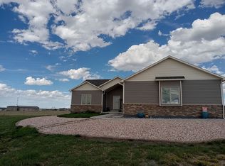6005 Enfield Dr, Cheyenne, WY 82007