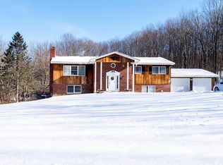 200 Penaluna Rd, Monroe, NY 10950
